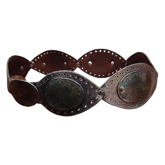 Vintage Avignon Silver Leather Embellished Metalwork Wide Belt size L Bohemian - Picture 4 of 15